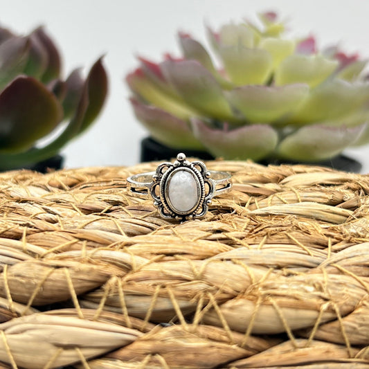 Silver Plated Moonstone Ring - Size 8